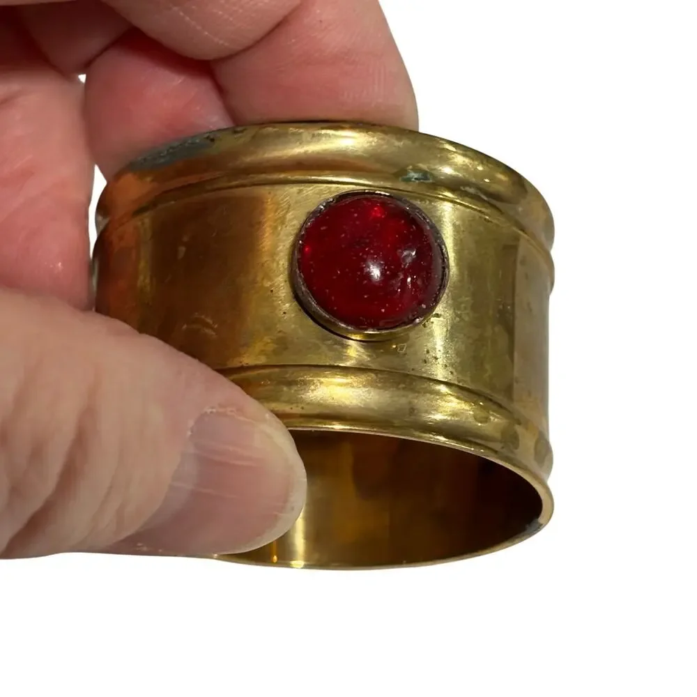 Vintage Brass napkin rings holders in hinged lid storage box gem tone beads